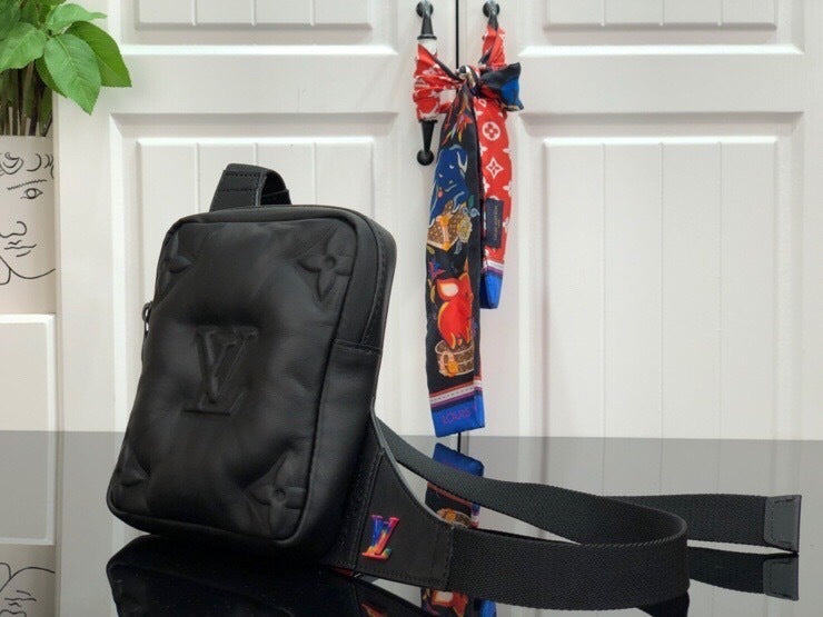 new-luxury-designer-bags-nm22081