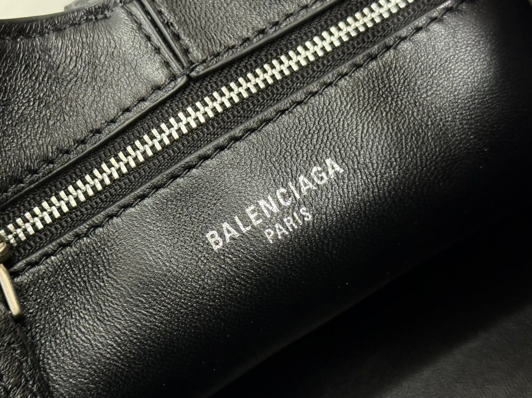 new-designer-premium-bags-nm24887