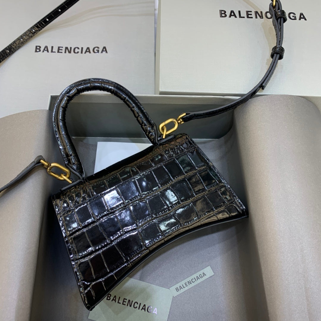 new-luxury-designer-bags-nm24325