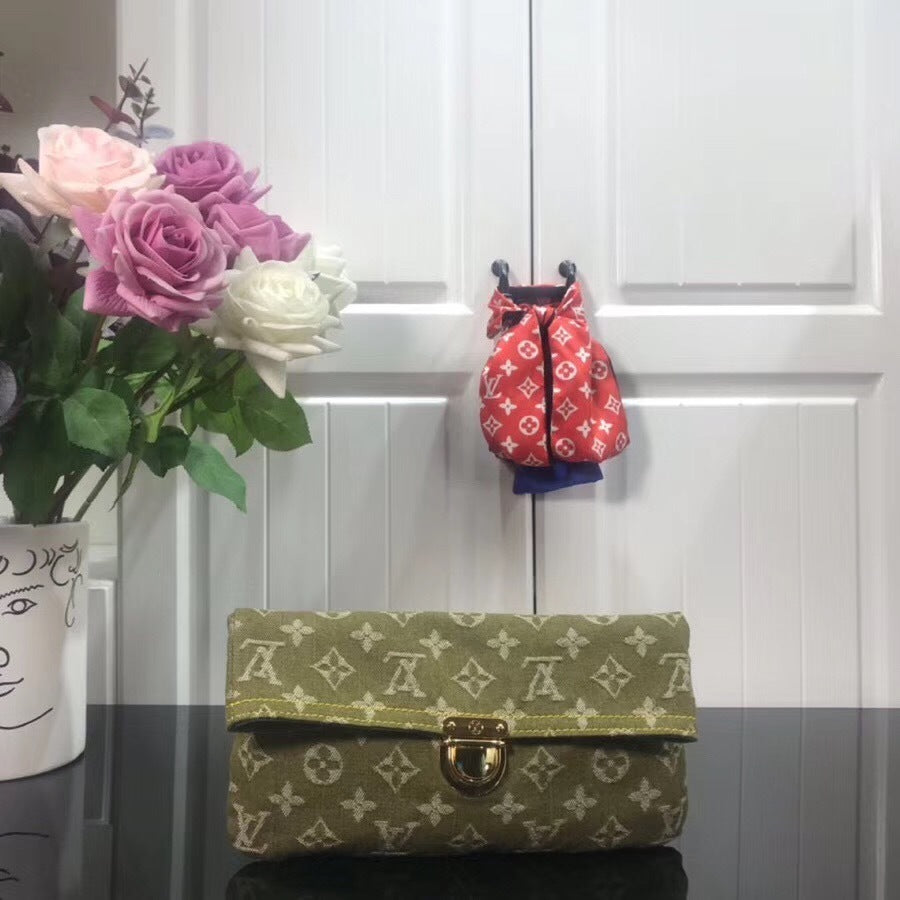 Dragons Bags - Premium Luxury Goods and Accessories - AFFORDABLE LUXURY BAGS - 3802