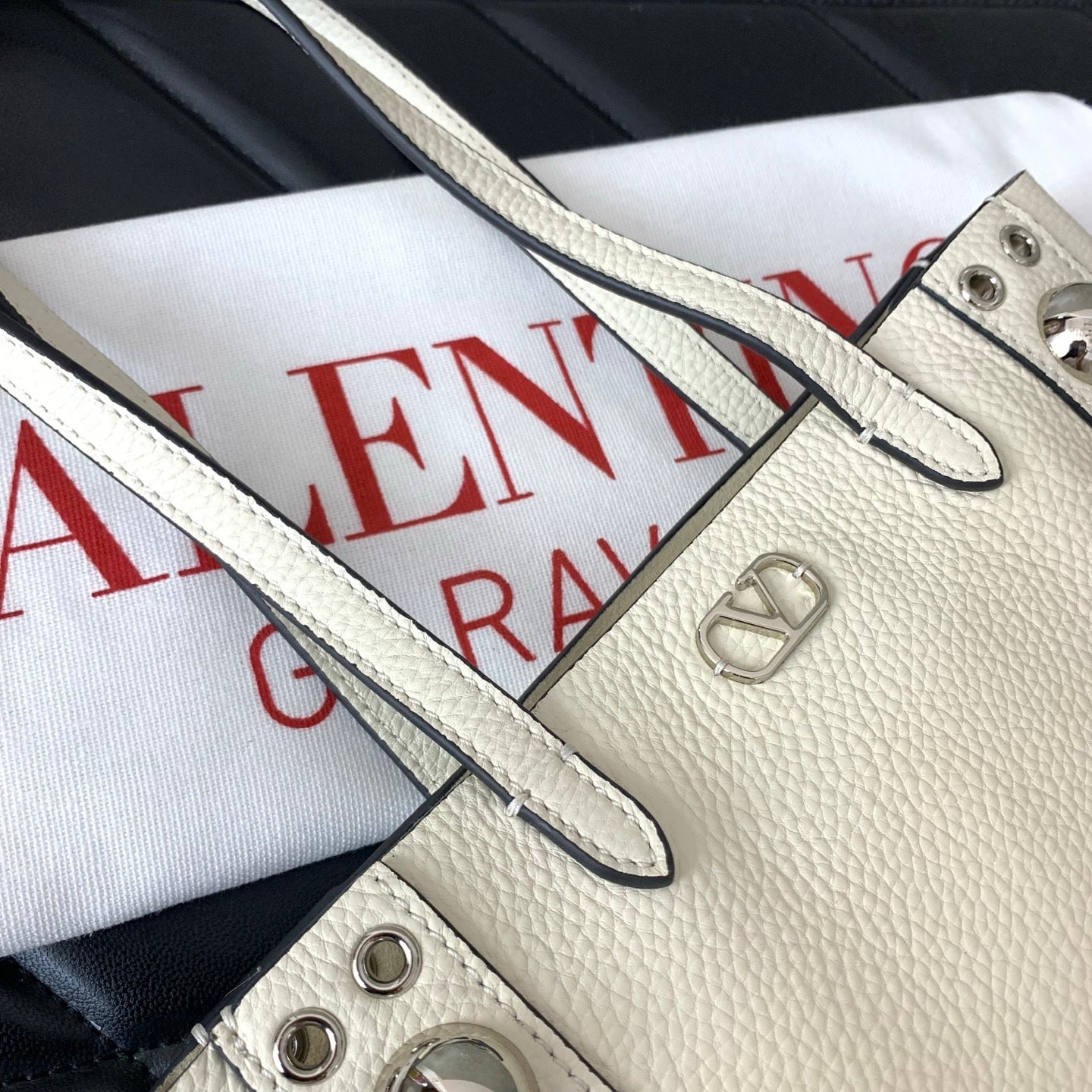 Dragons Bags - Premium Luxury Goods and Accessories - AFFORDABLE LUXURY BAGS - 5502