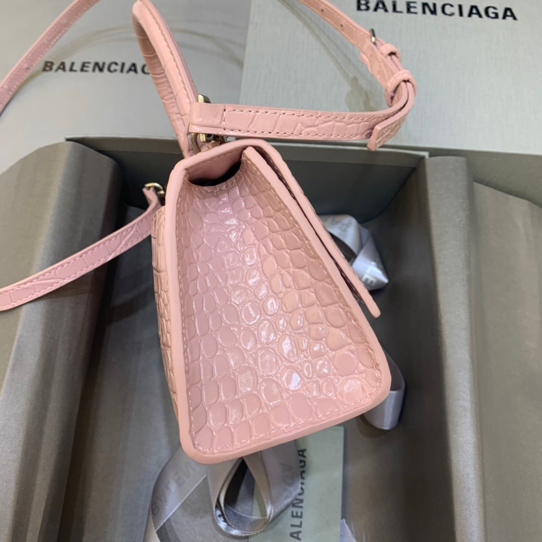 new-luxury-designer-bags-nm24328