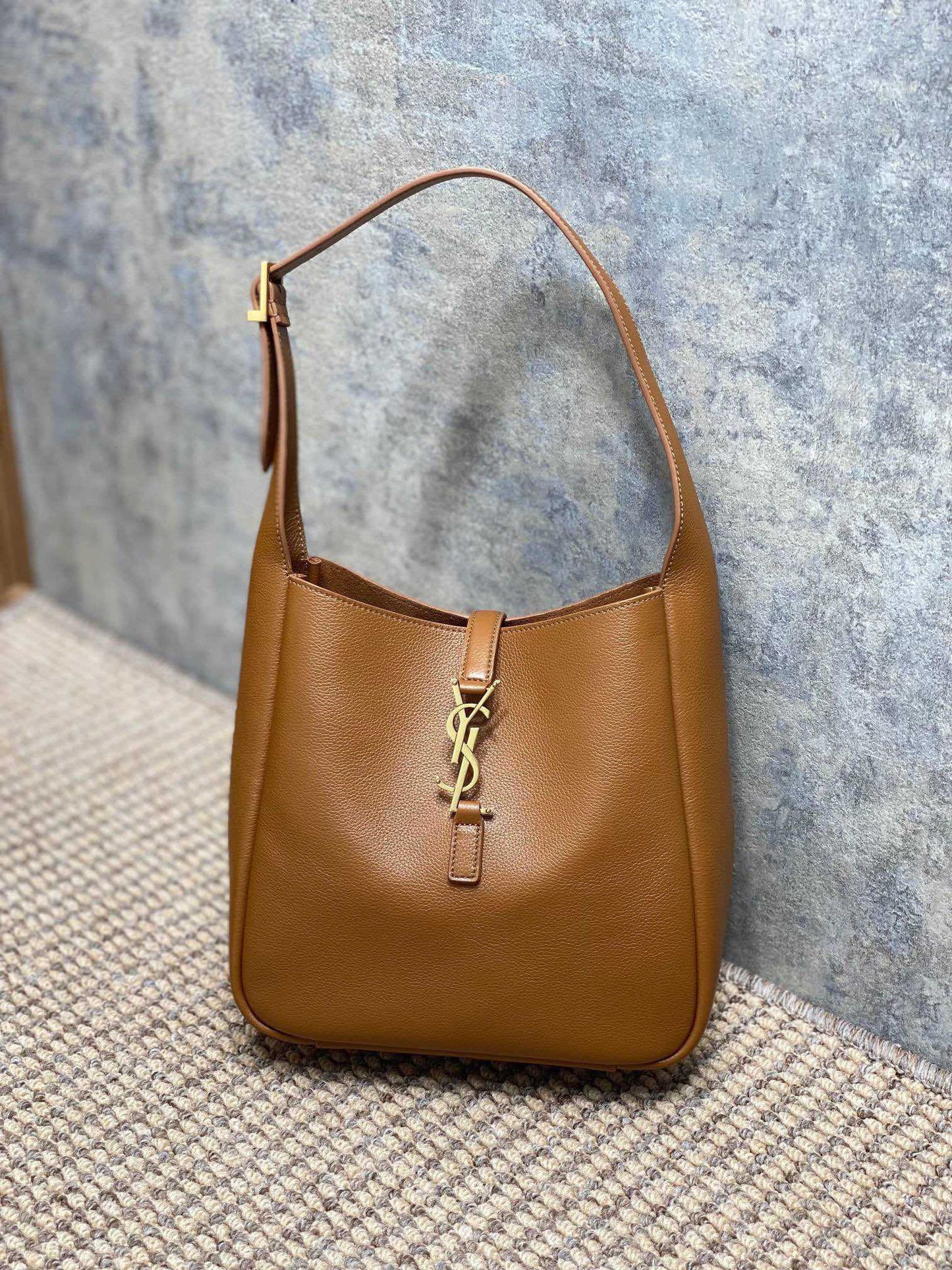 Dragons Bags - Premium Luxury Goods and Accessories - AFFORDABLE LUXURY BAGS - 5934