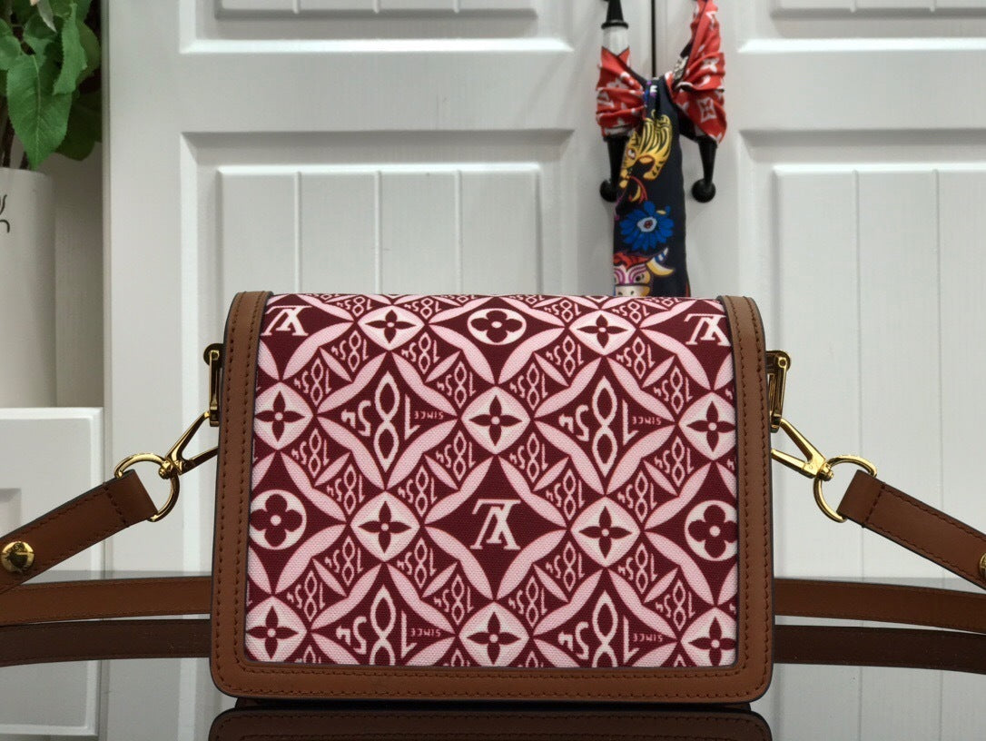 Dragons Bags - High-Quality Designer Products for You - AFFORDABLE LUXURY BAGS - 4367