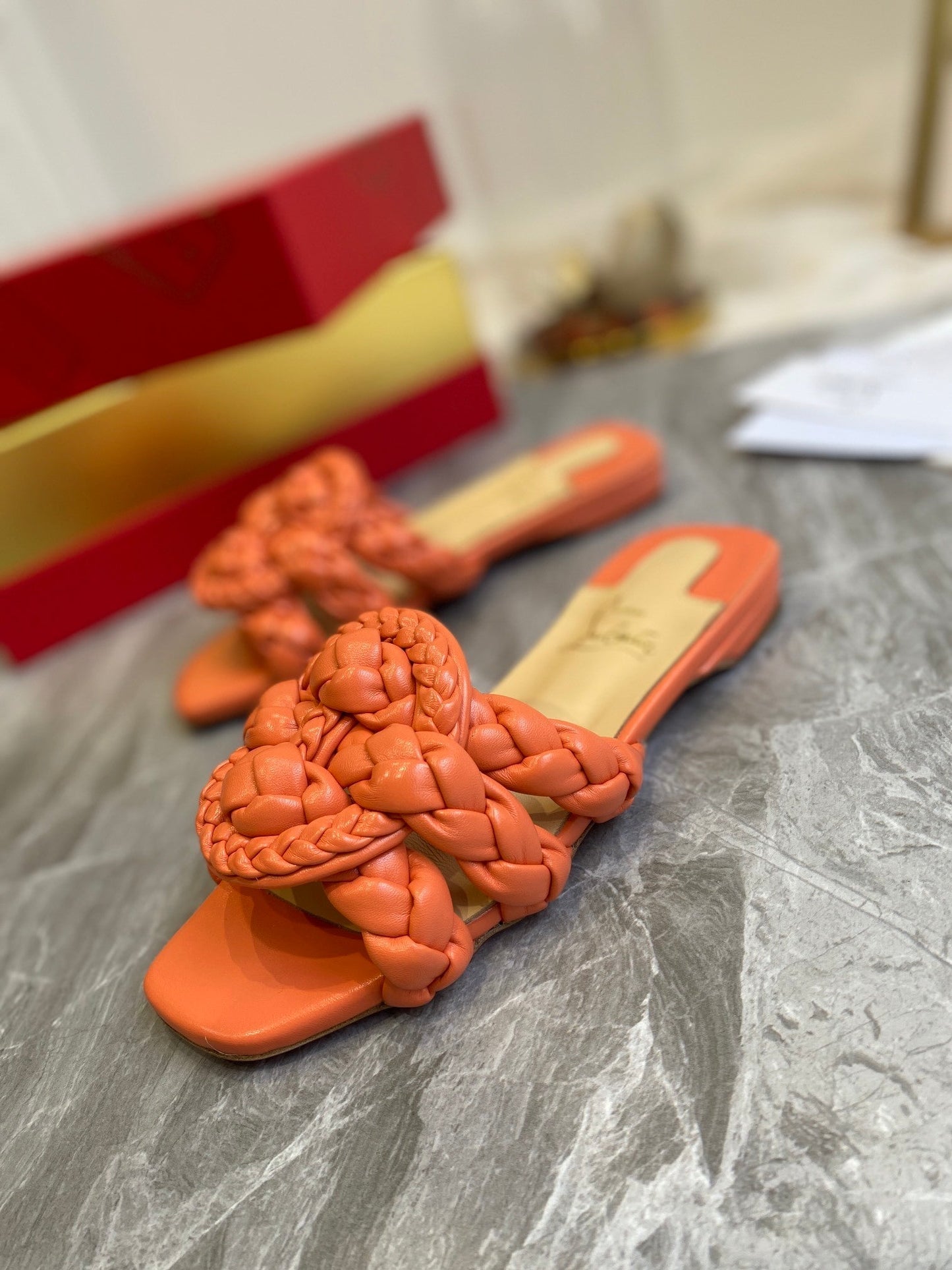 Dragons Bags - High-Quality Designer Products for You - AFFORDABLE LUXURY HEELS - 7971