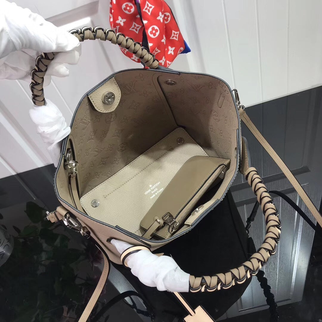 Dragons Bags - High-Quality Designer Products for You - AFFORDABLE LUXURY BAGS - 3995