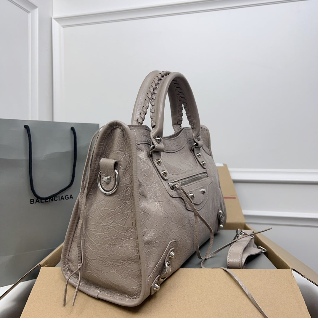 new-designer-premium-bags-nm24015