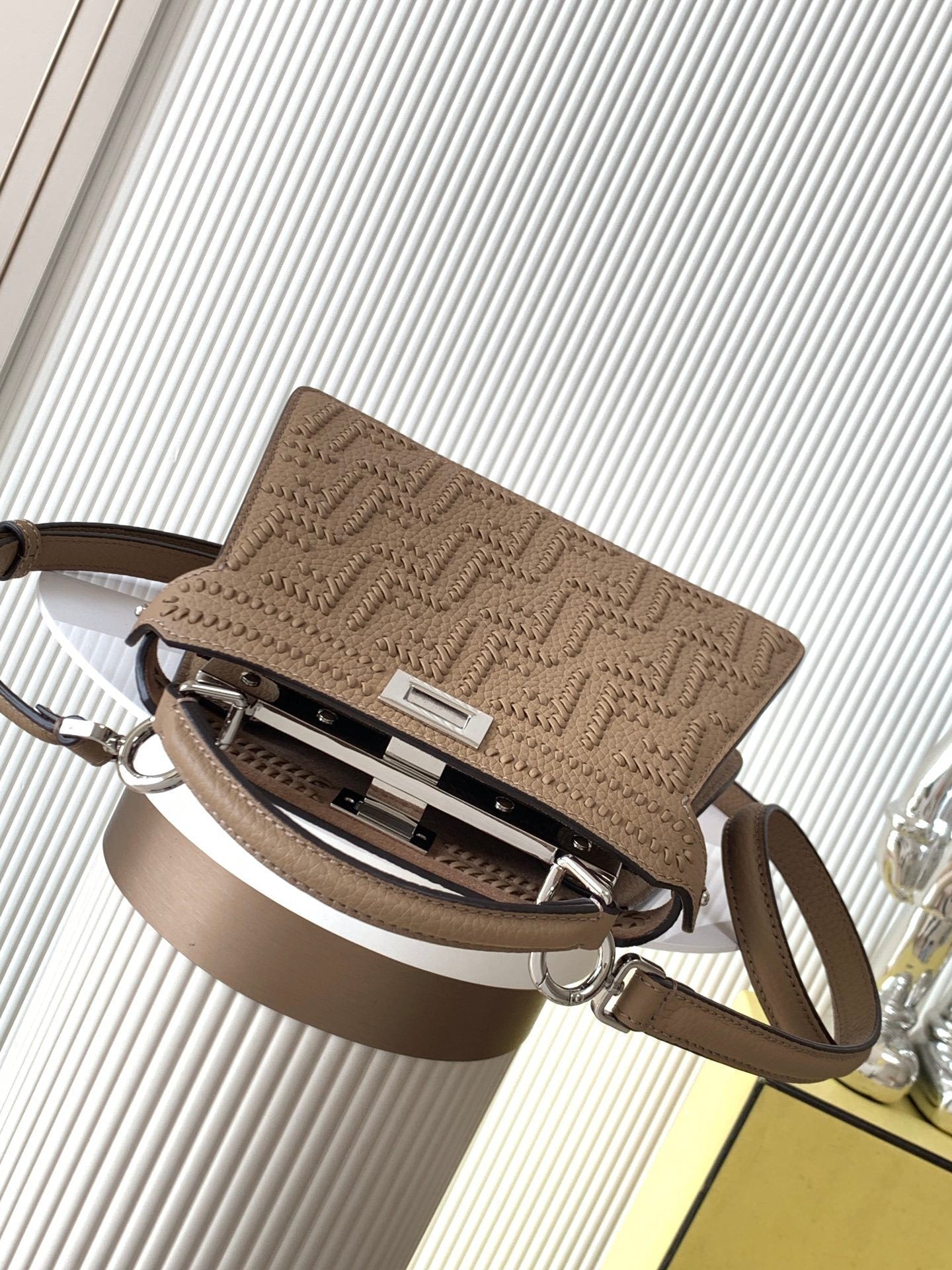 Dragons Bags - Best High-End Brands in One Place - AFFORDABLE LUXURY BAGS - 19180