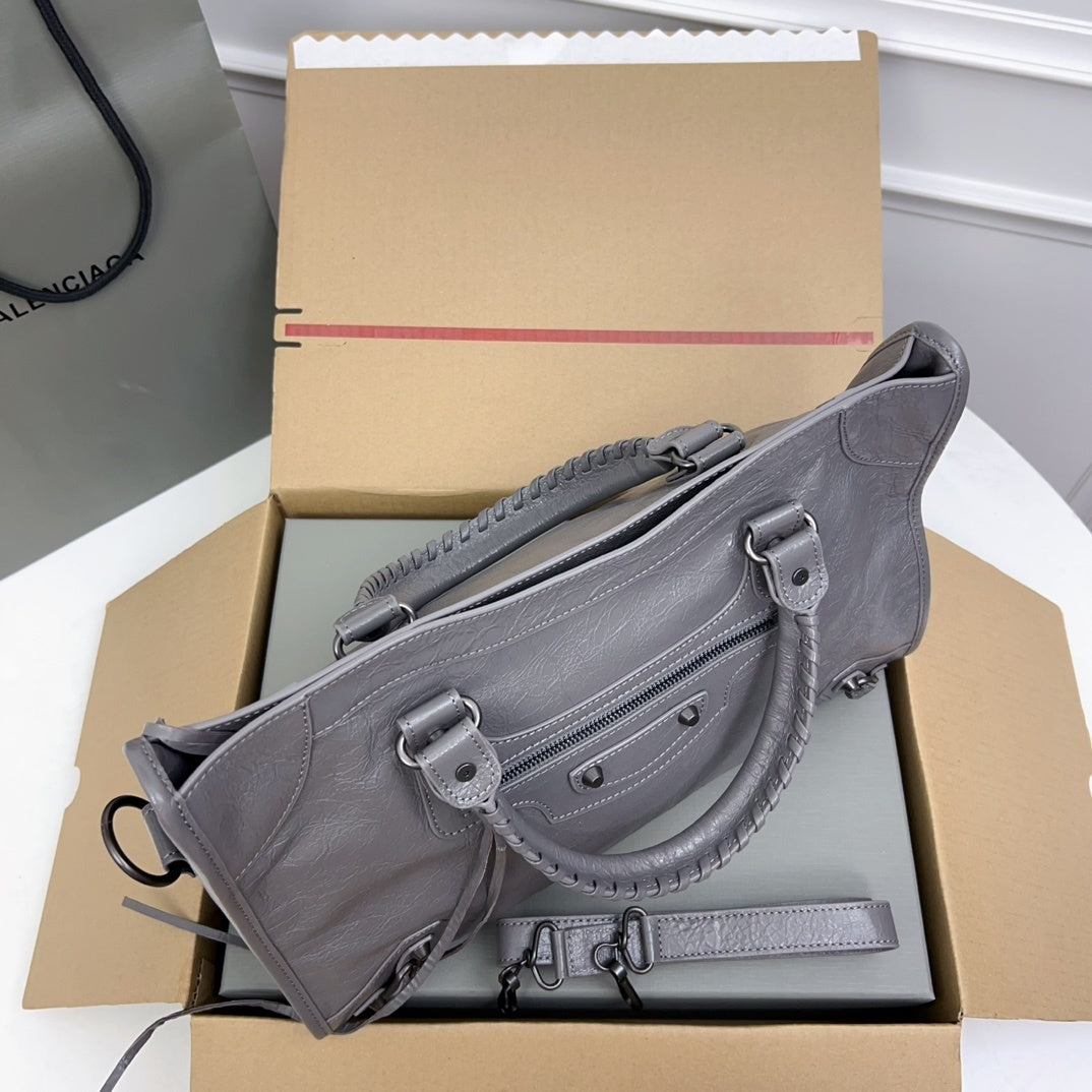 new-designer-premium-bags-nm24005