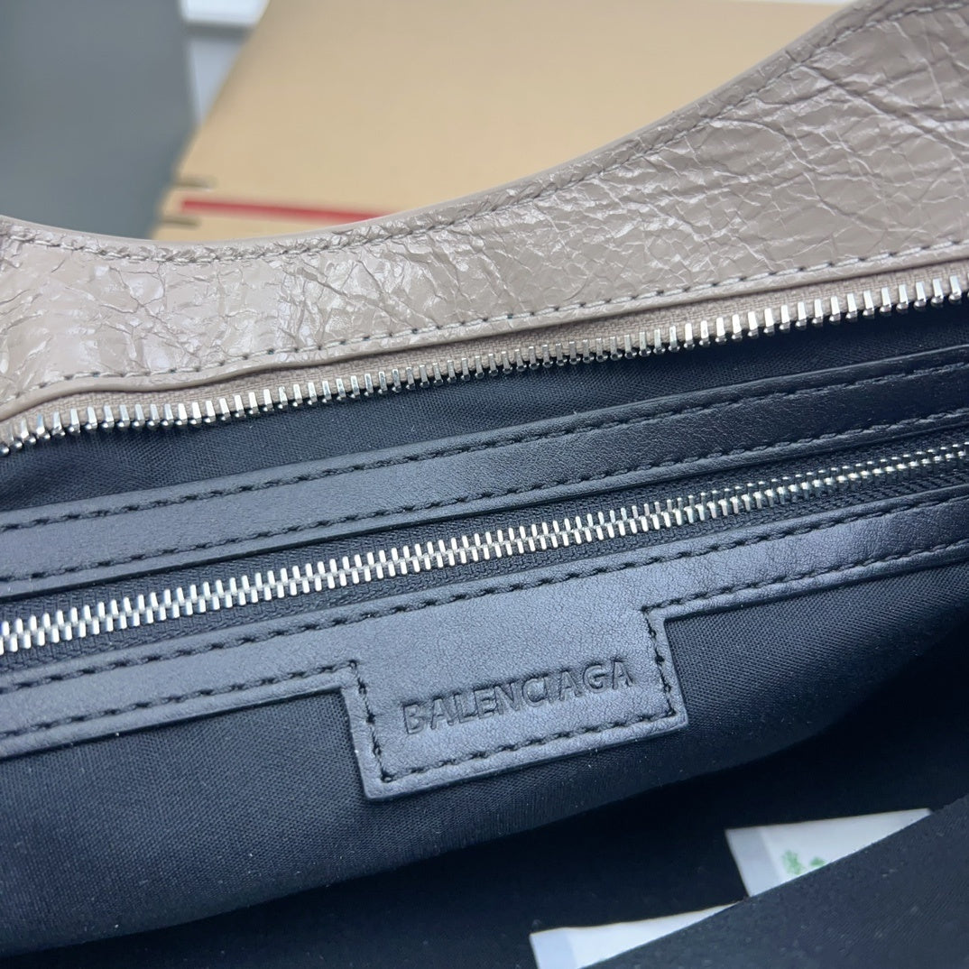 new-designer-premium-bags-nm24021