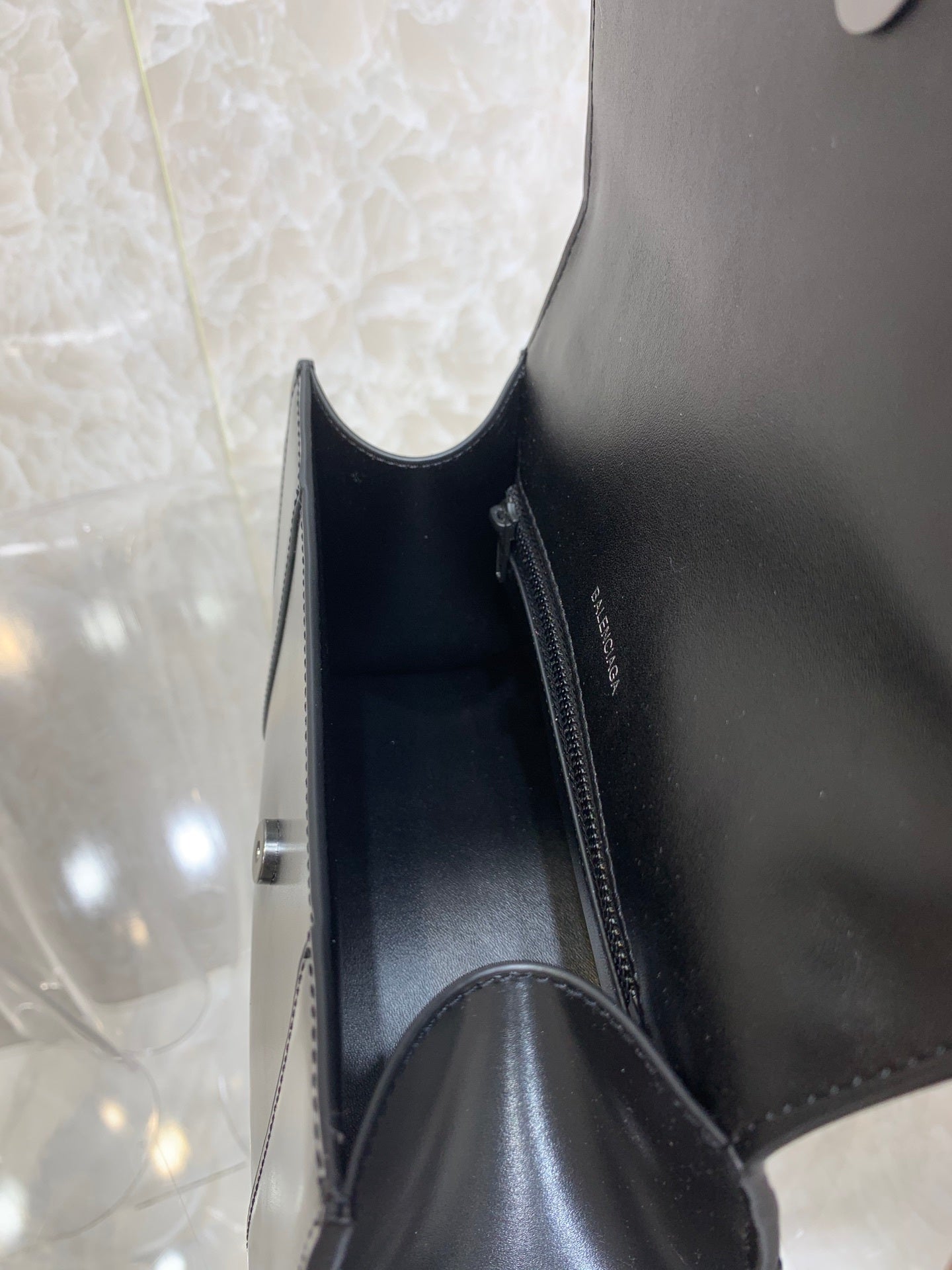 new-luxury-designer-bags-nm24072