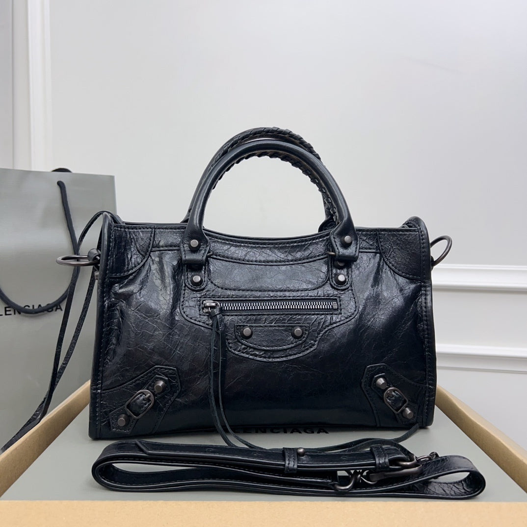new-designer-premium-bags-nm24018