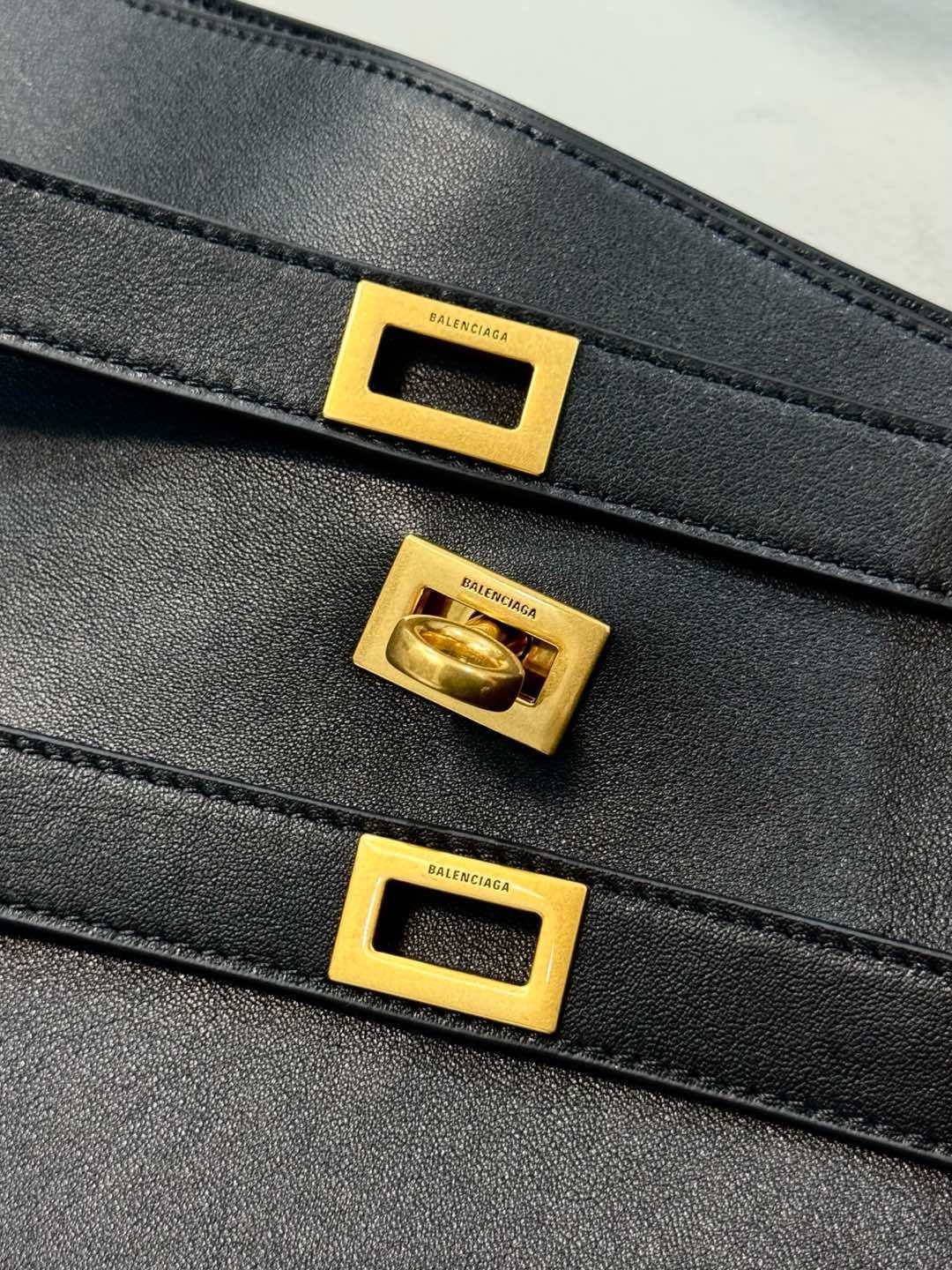 new-designer-premium-bags-nm24643