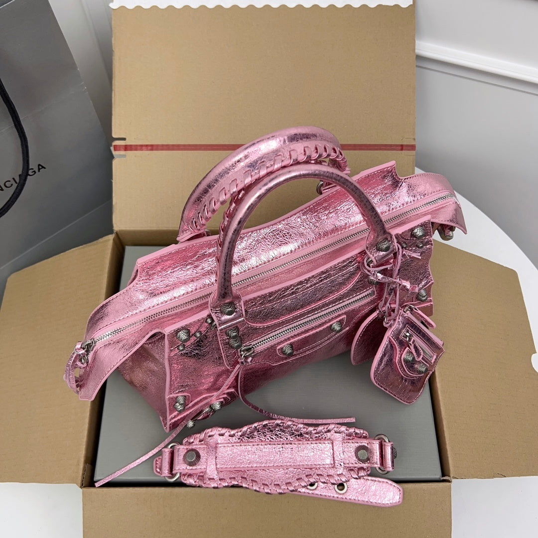 new-luxury-designer-bags-nm24274