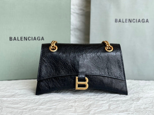 new-luxury-designer-bags-nm24597