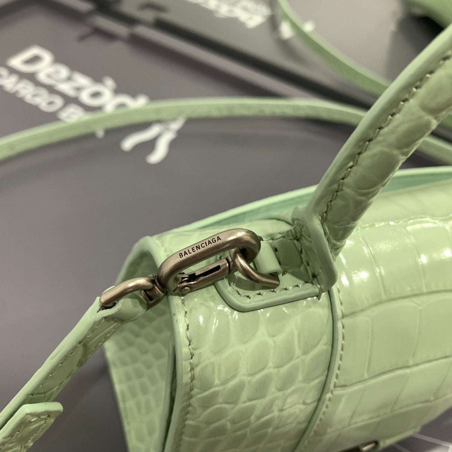 new-luxury-designer-bags-nm24066