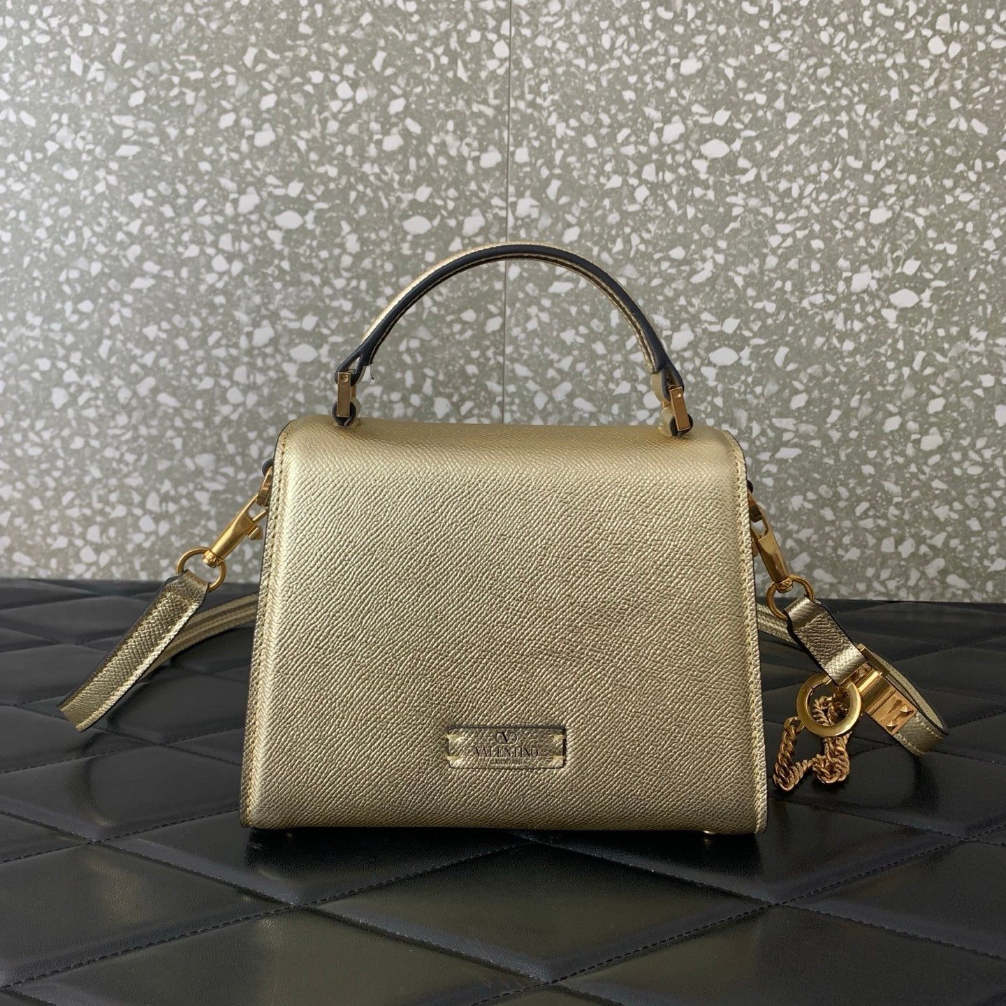 Dragons Bags - Best High-End Brands in One Place - AFFORDABLE LUXURY BAGS - 5505