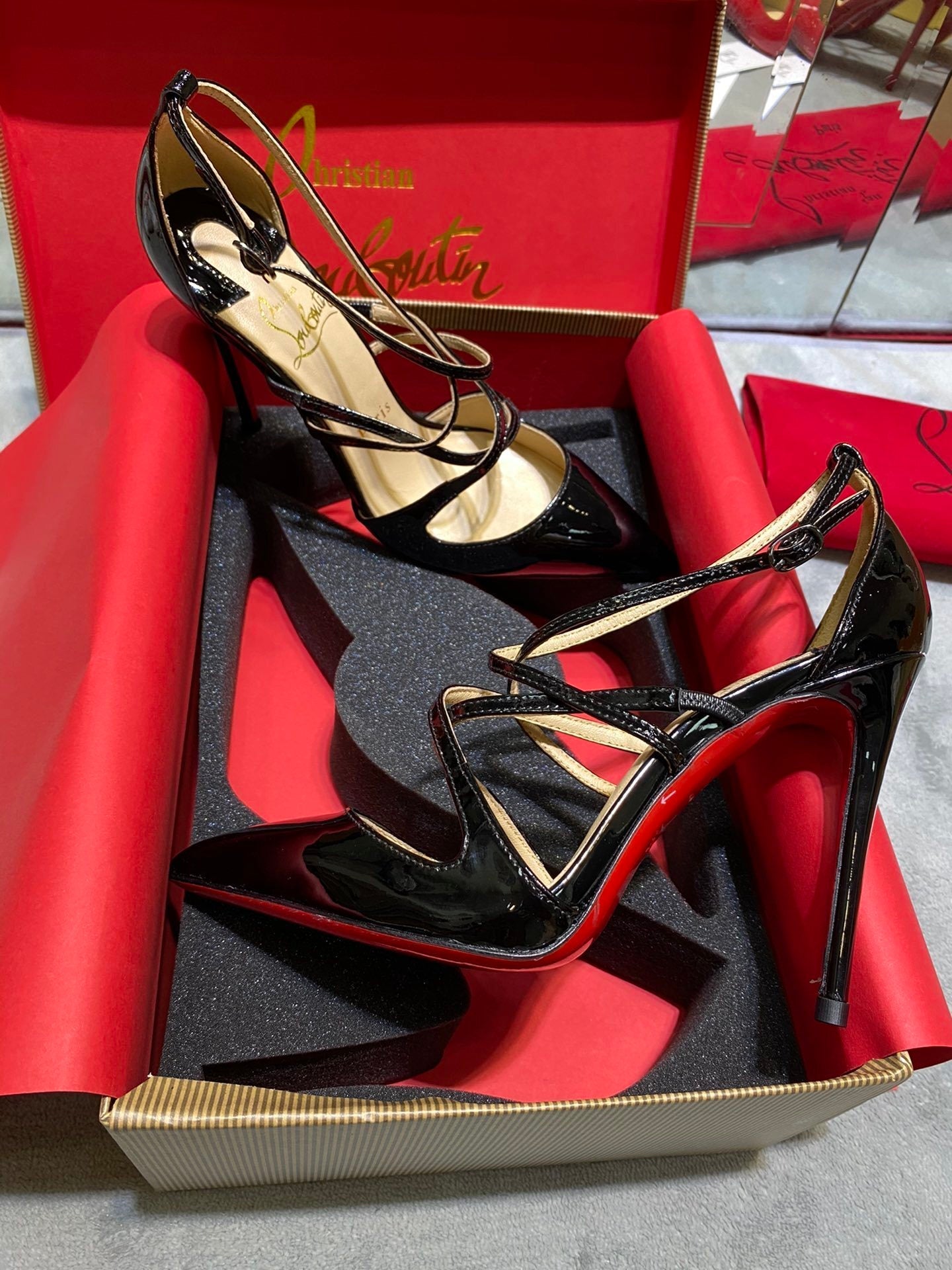 Dragons Bags - Best High-End Brands in One Place - AFFORDABLE LUXURY HEELS - 7953