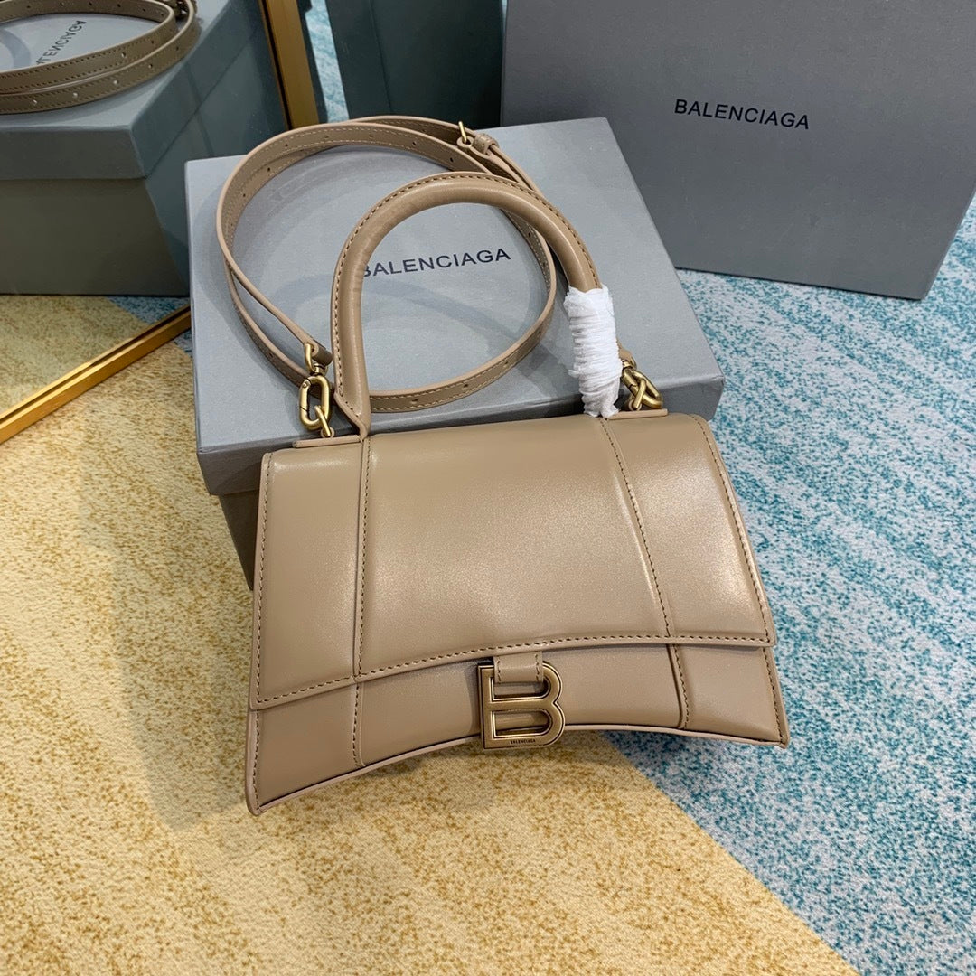 new-designer-premium-bags-nm24089