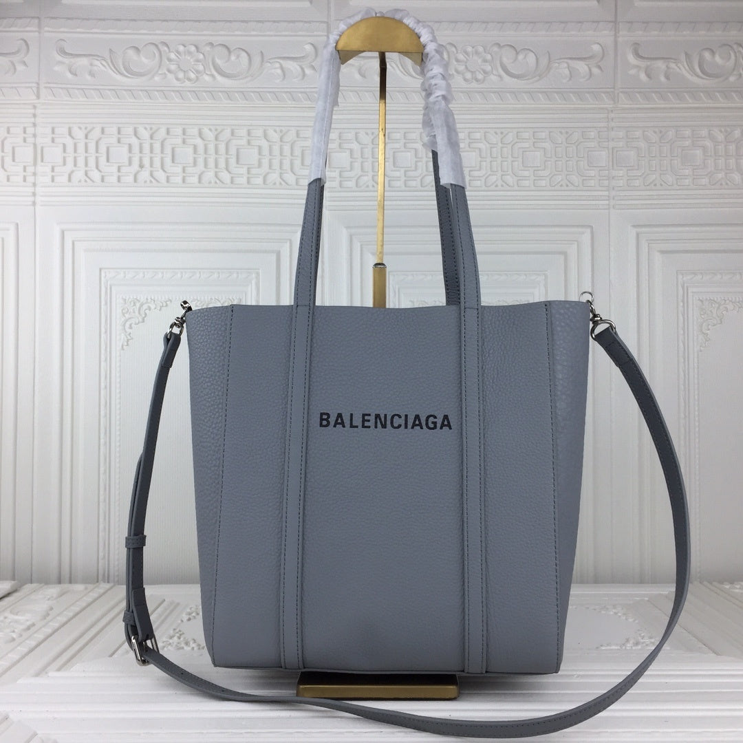 new-luxury-designer-bags-nm24819