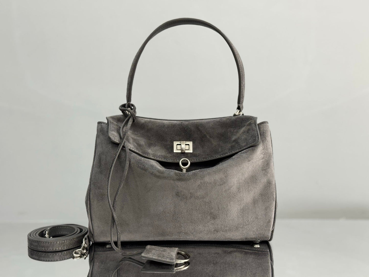 new-luxury-designer-bags-nm24623