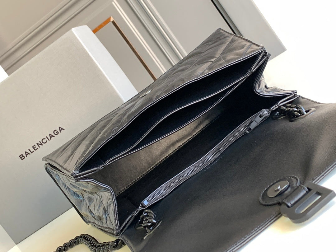 new-luxury-designer-bags-nm24195