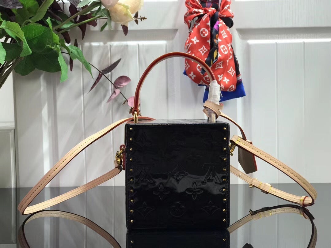 Dragons Bags - High-Quality Designer Products for You - AFFORDABLE LUXURY BAGS - 4019