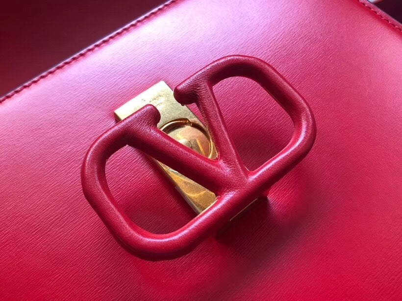 Dragons Bags - High-Quality Designer Products for You - AFFORDABLE LUXURY BAGS - 5579