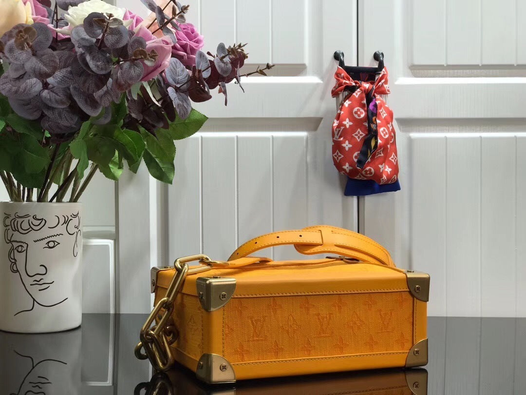 Dragons Bags - High-Quality Designer Products for You - AFFORDABLE LUXURY BAGS - 3903