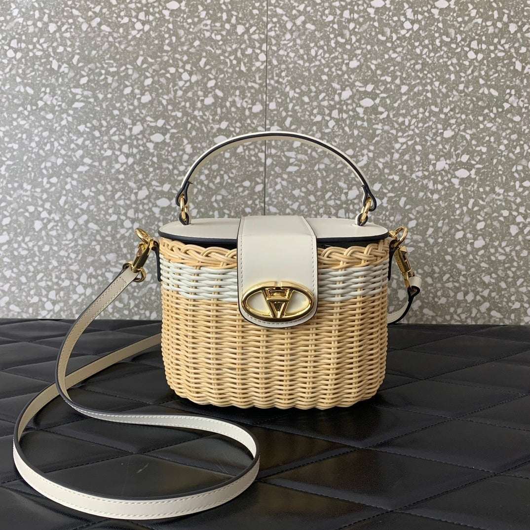 Dragons Bags - Best High-End Brands in One Place - AFFORDABLE LUXURY BAGS - 5525
