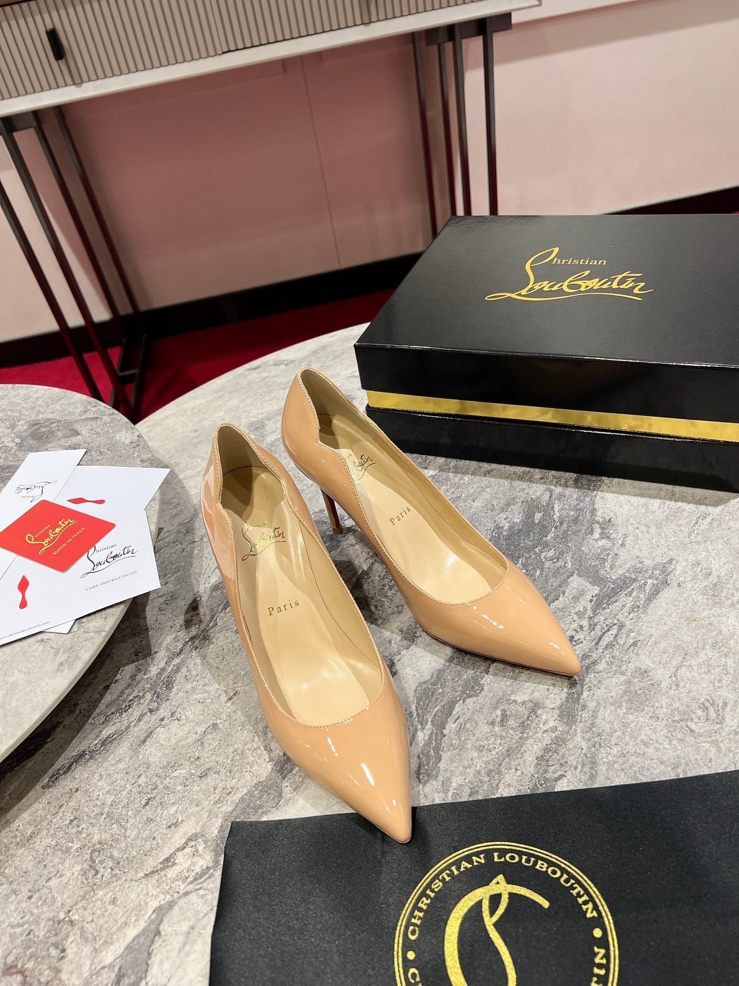 Dragons Bags - High-Quality Designer Products for You - AFFORDABLE LUXURY HEELS - 8187