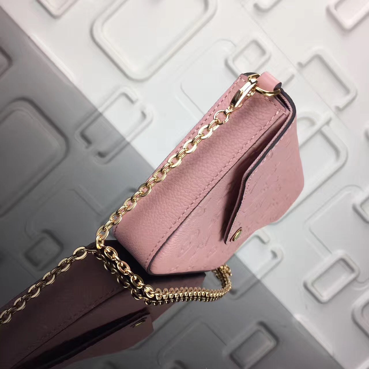 Dragons Bags - High-Quality Designer Products for You - AFFORDABLE LUXURY BAGS - 3631