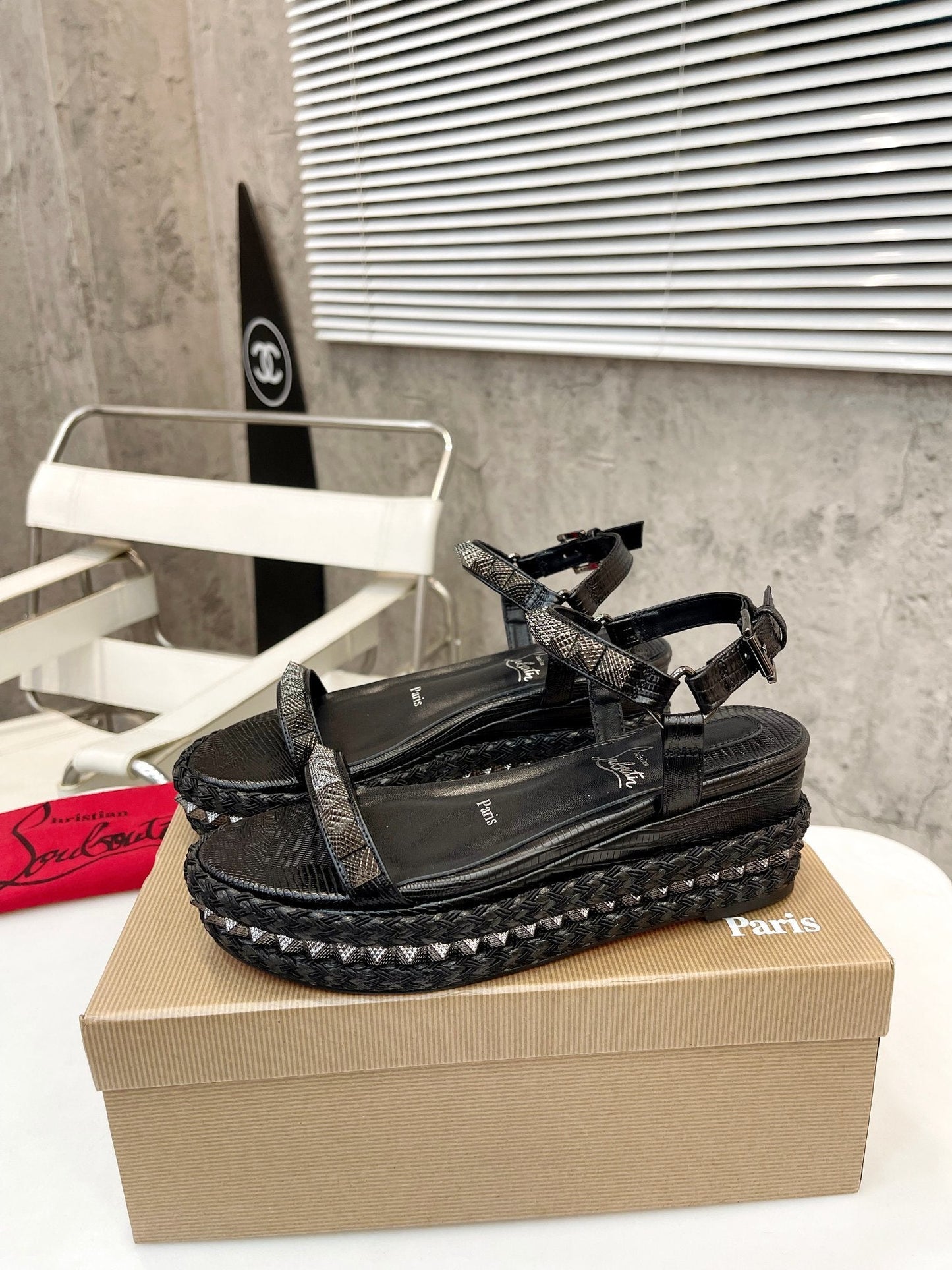 Dragons Bags - High-Quality Designer Products for You - AFFORDABLE LUXURY HEELS - 8059