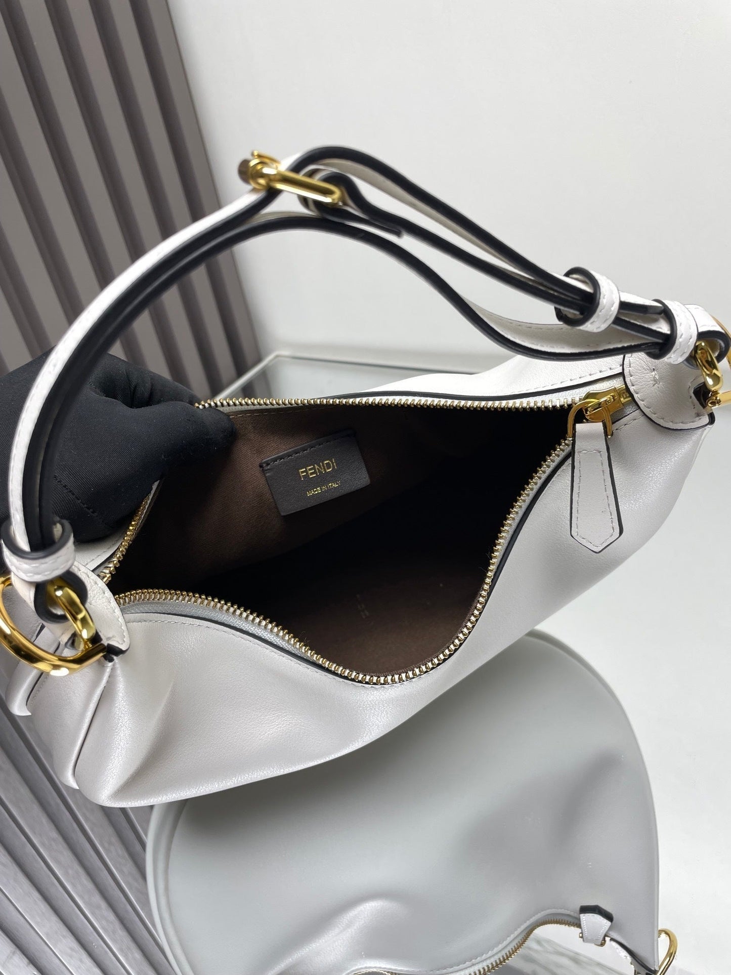 Dragons Bags - DESIGNER BAGS FOR WOMEN - AFFORDABLE LUXURY BAGS - 19155