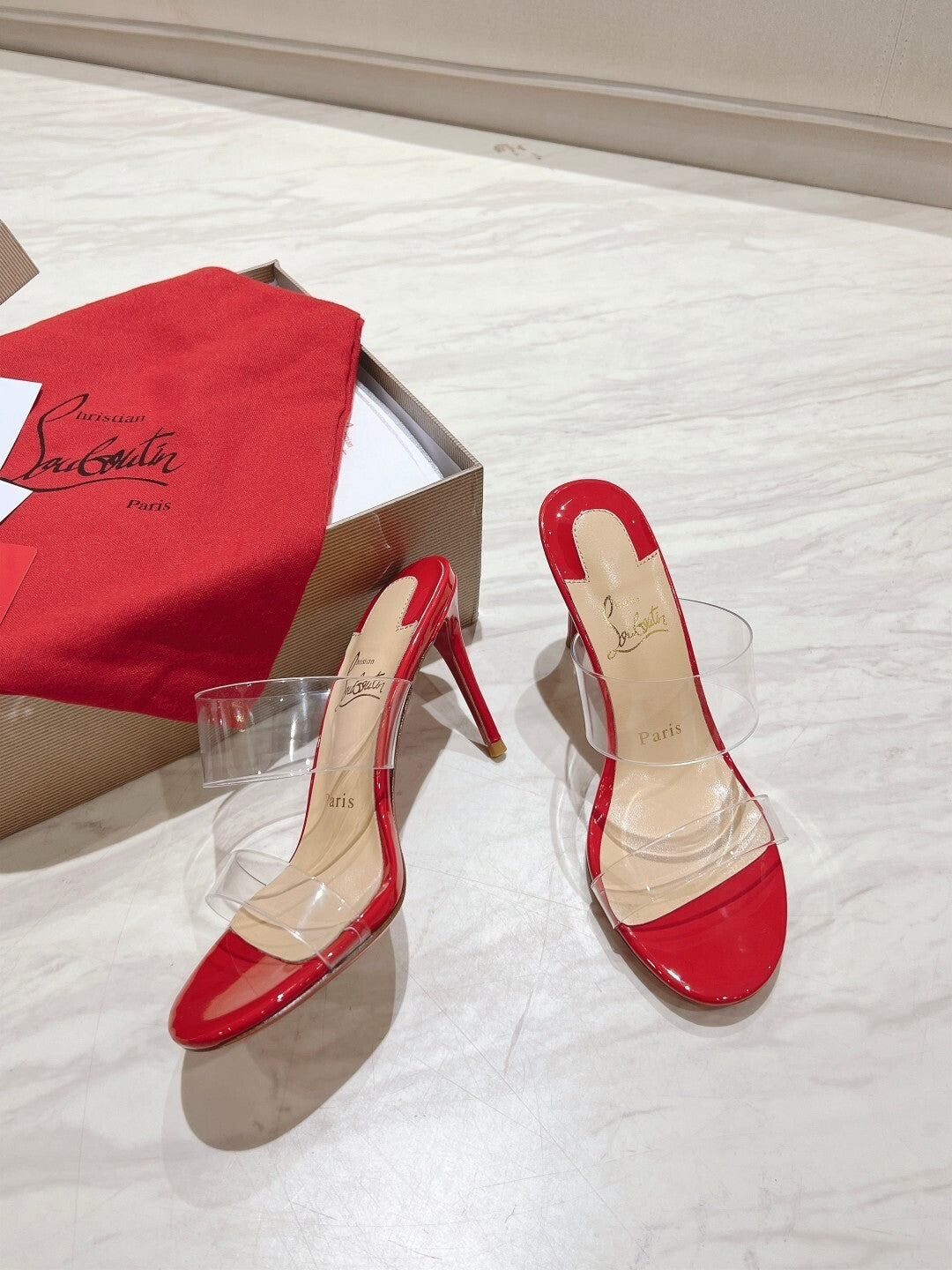 Dragons Bags - High-Quality Designer Products for You - AFFORDABLE LUXURY HEELS - 8135