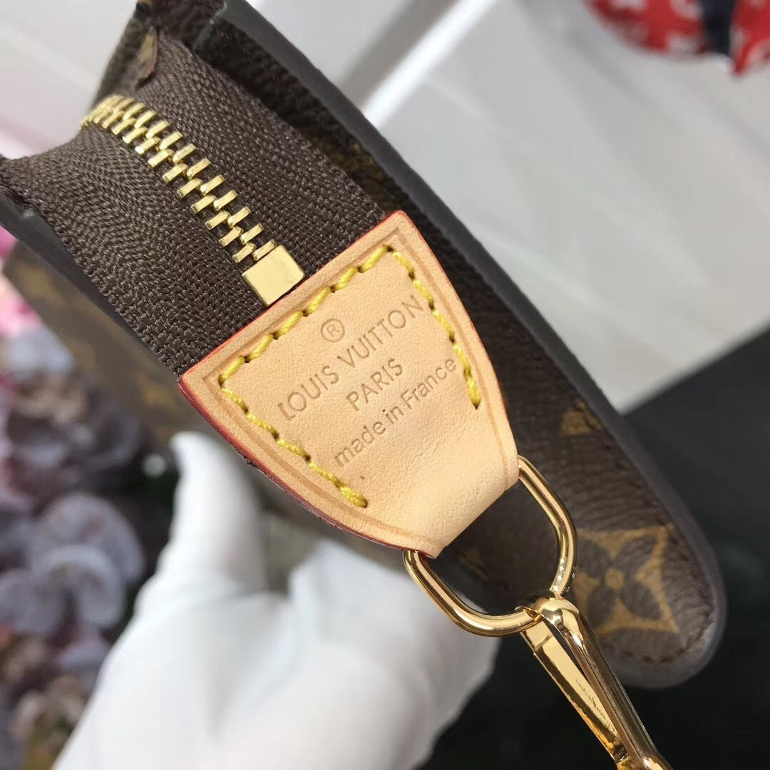 new-luxury-designer-bags-nm21833