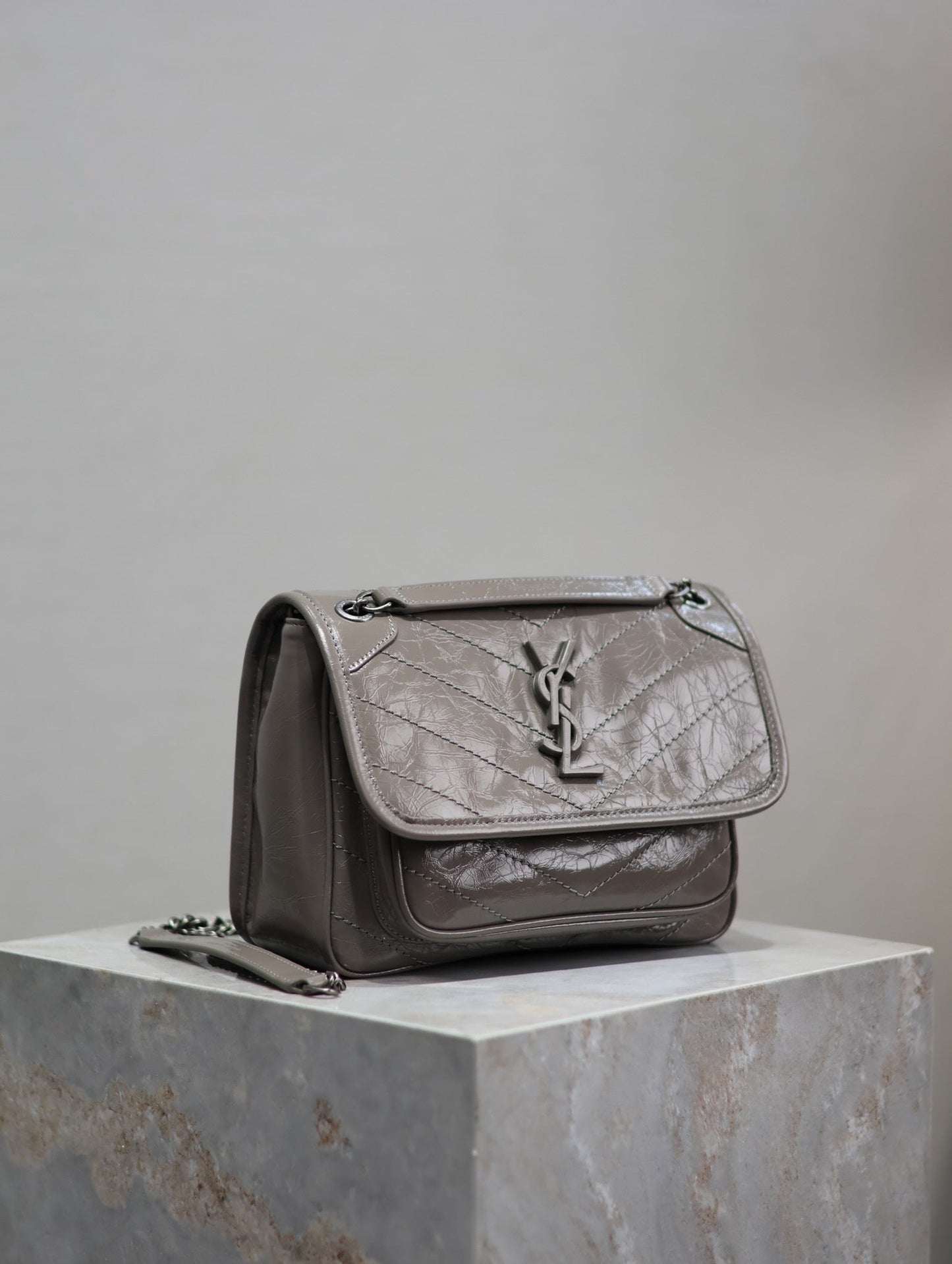 Dragons Bags - DESIGNER BAGS FOR WOMEN - AFFORDABLE LUXURY BAGS - 5984