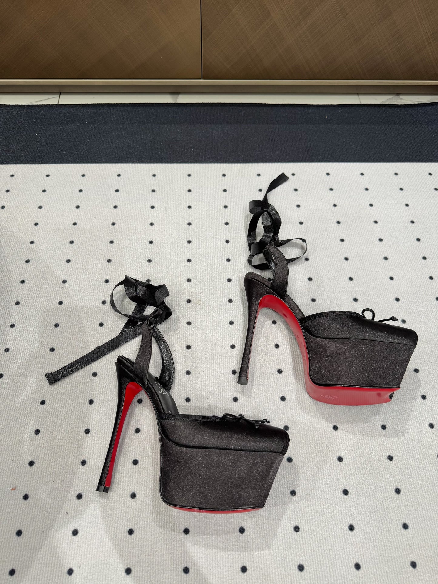 new-luxury-designer-bags-nm22480
