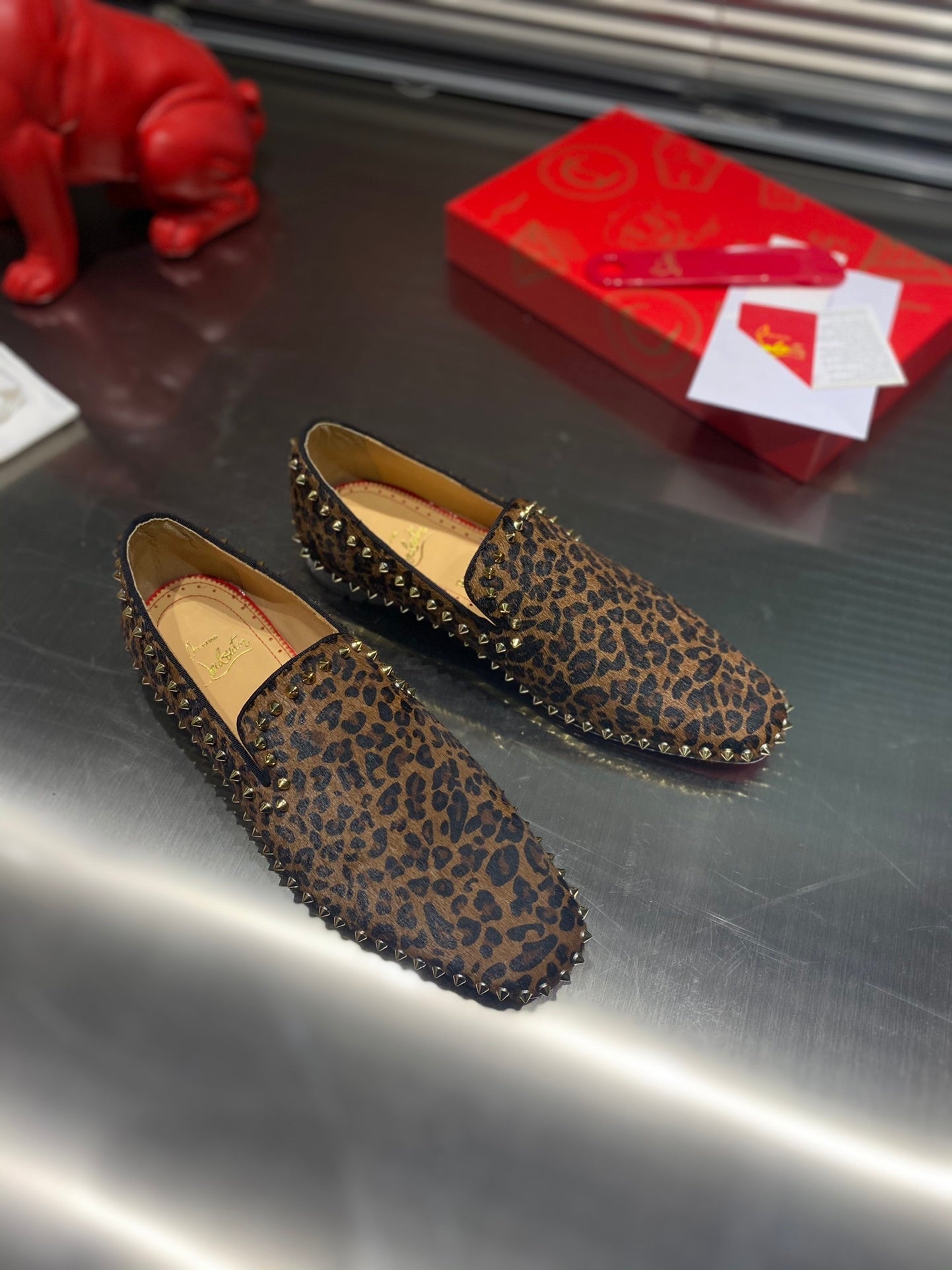 Dragons Bags - High-Quality Designer Products for You - AFFORDABLE LUXURY HEELS - 8255