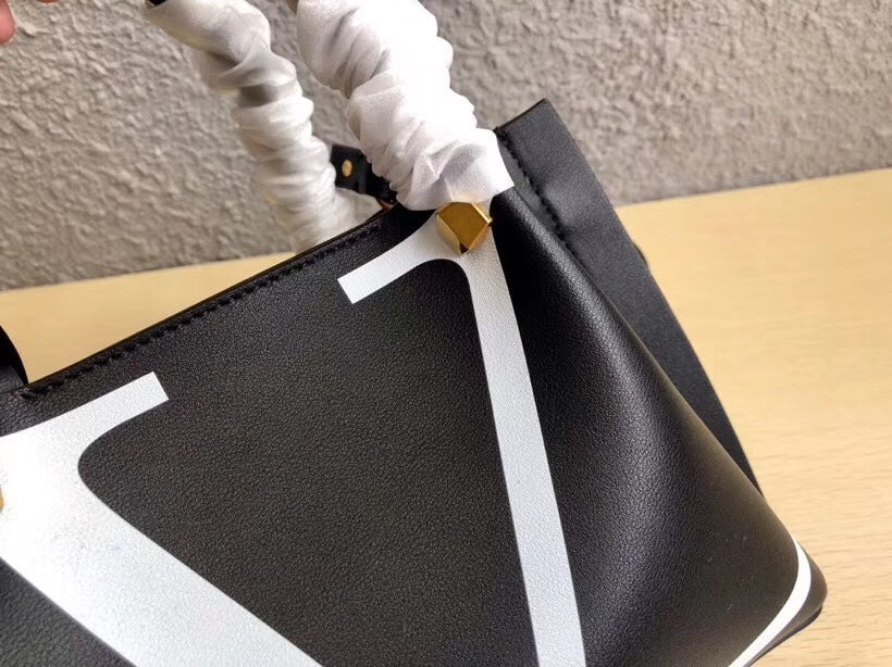 Dragons Bags - DESIGNER BAGS FOR WOMEN - AFFORDABLE LUXURY BAGS - 5592
