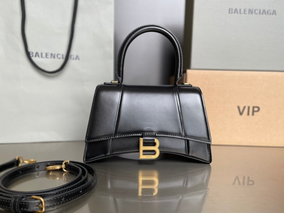new-luxury-designer-bags-nm24868