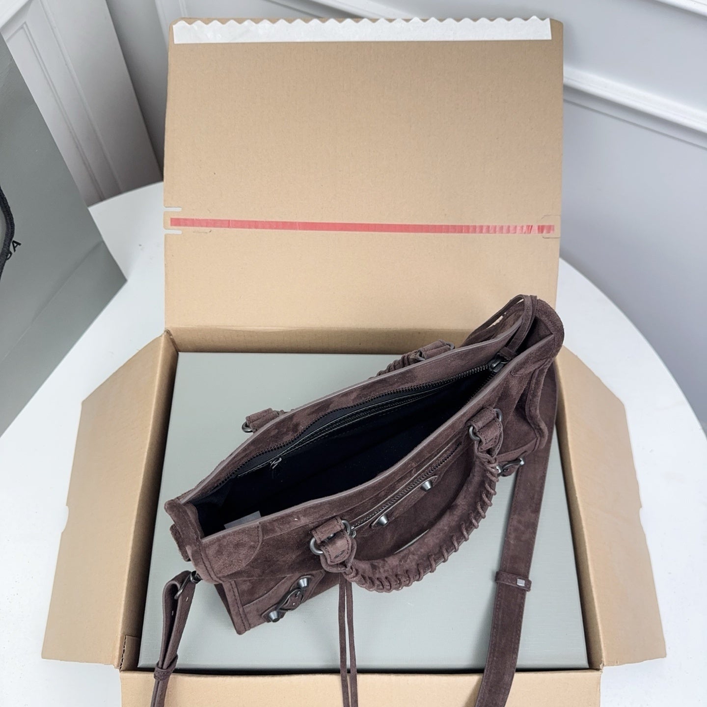new-luxury-designer-bags-nm24352