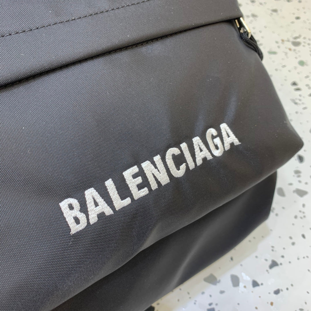 new-luxury-designer-bags-nm24315