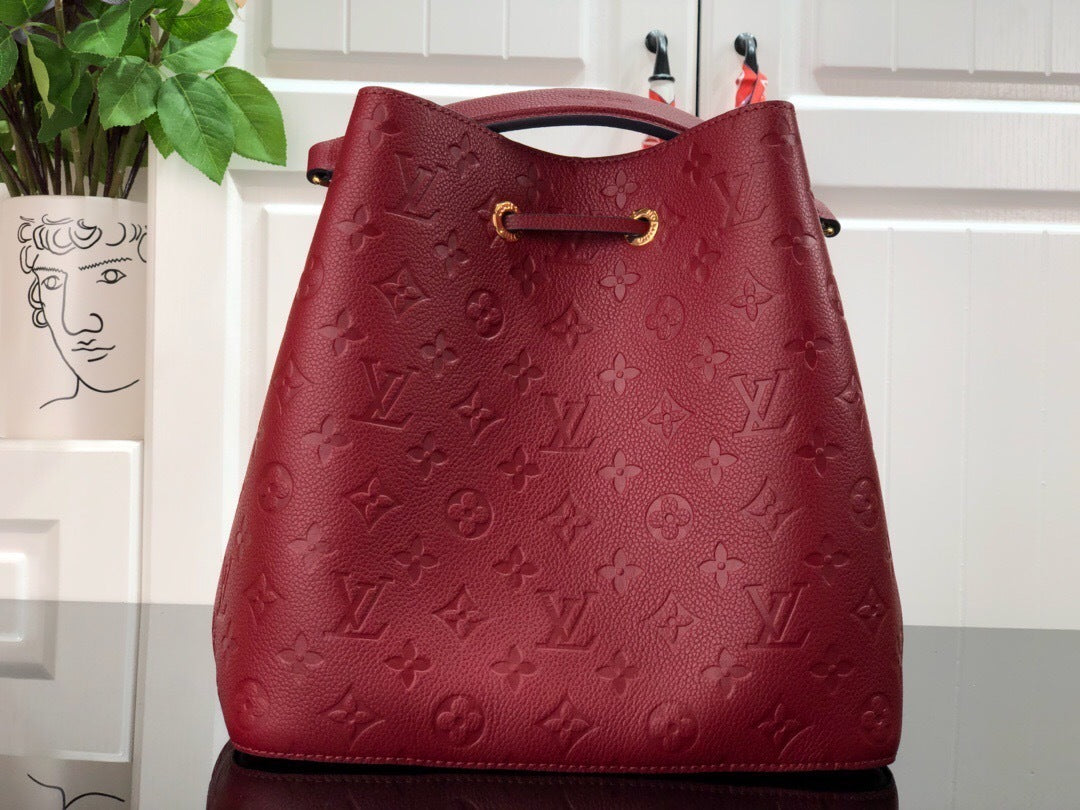 new-luxury-designer-bags-nm22051