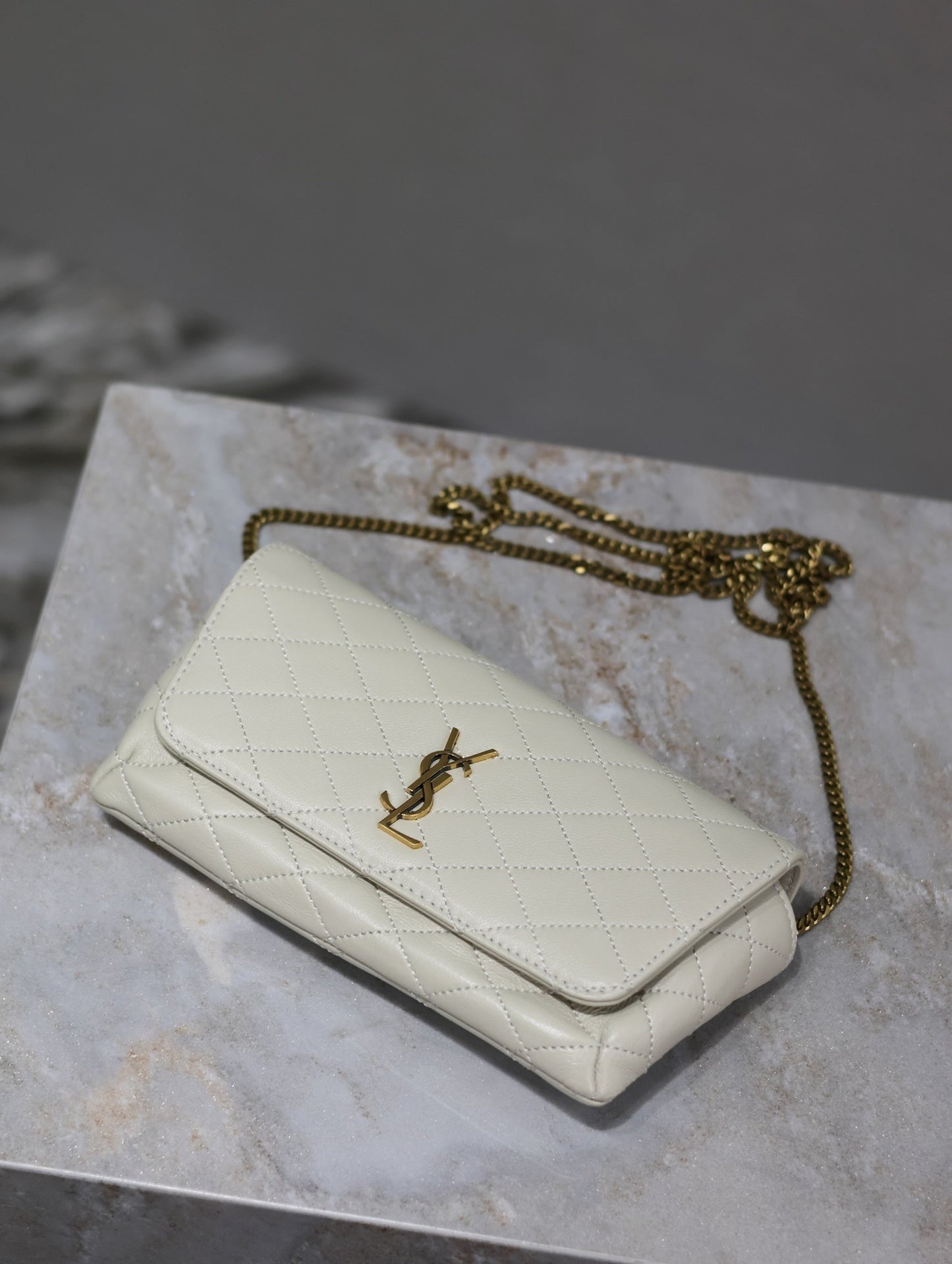 Dragons Bags - Best High-End Brands in One Place - AFFORDABLE LUXURY BAGS - 6009