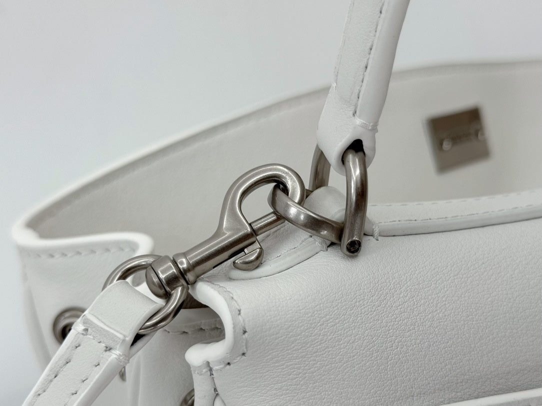 new-designer-premium-bags-nm24853
