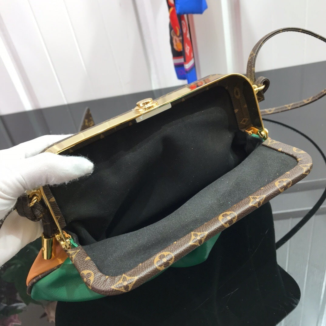 new-luxury-designer-bags-nm22009