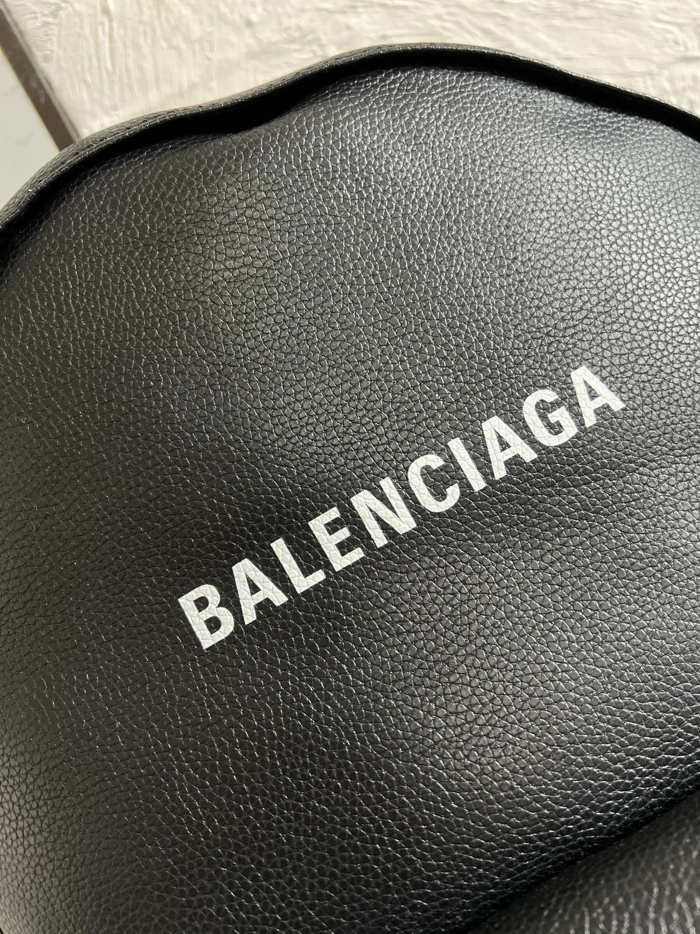 new-luxury-designer-bags-nm24175