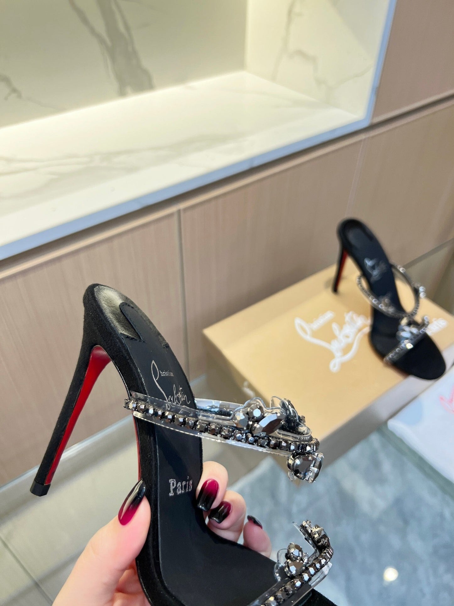 Dragons Bags - Best High-End Brands in One Place - AFFORDABLE LUXURY HEELS - 8005