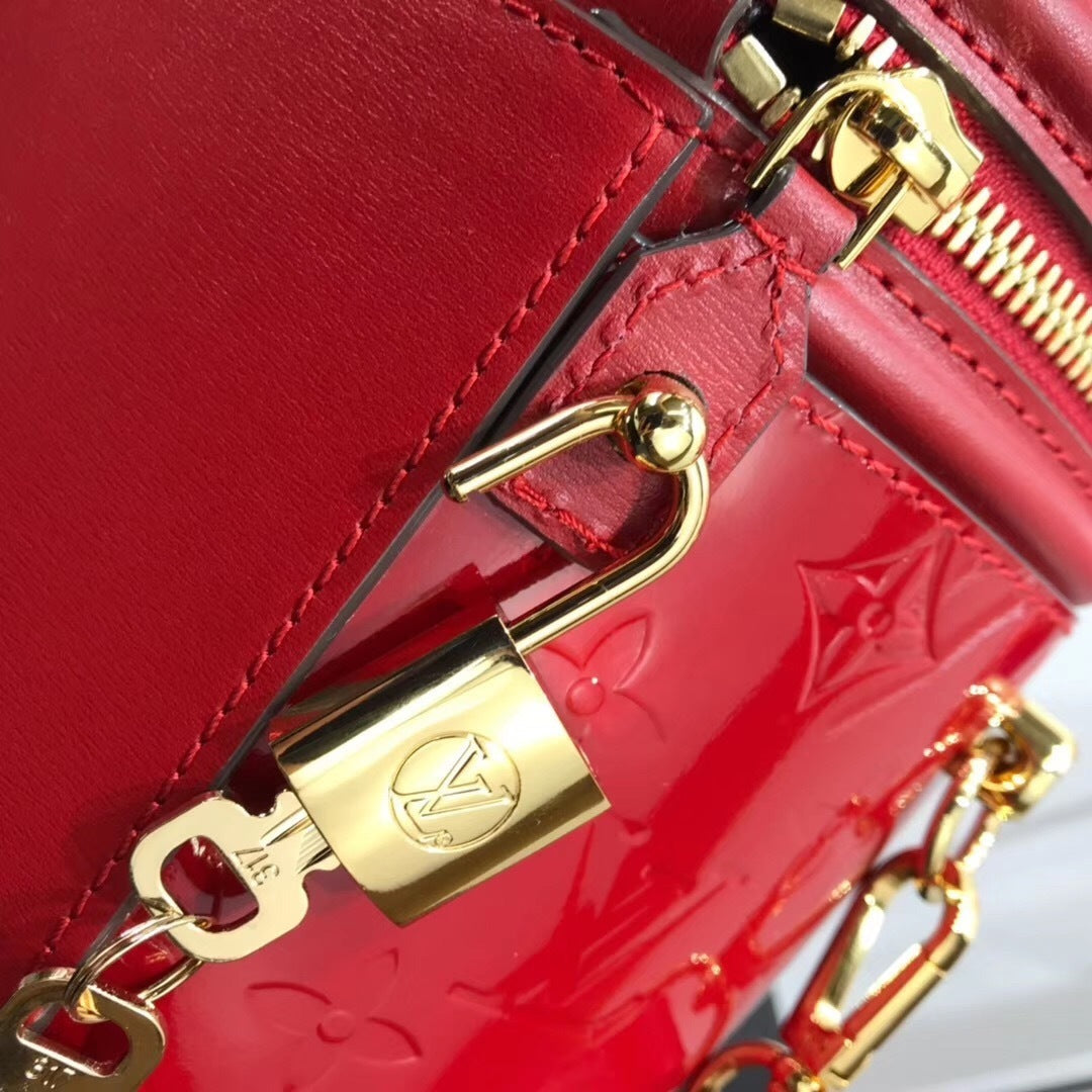 Dragons Bags - High-Quality Designer Products for You - AFFORDABLE LUXURY BAGS - 3911